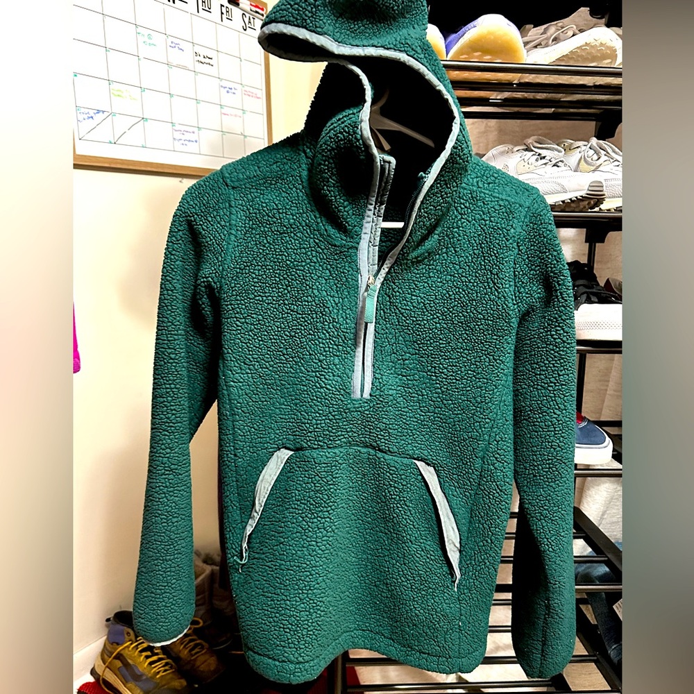 North Face Green Fleece Pullover with Front Pocket